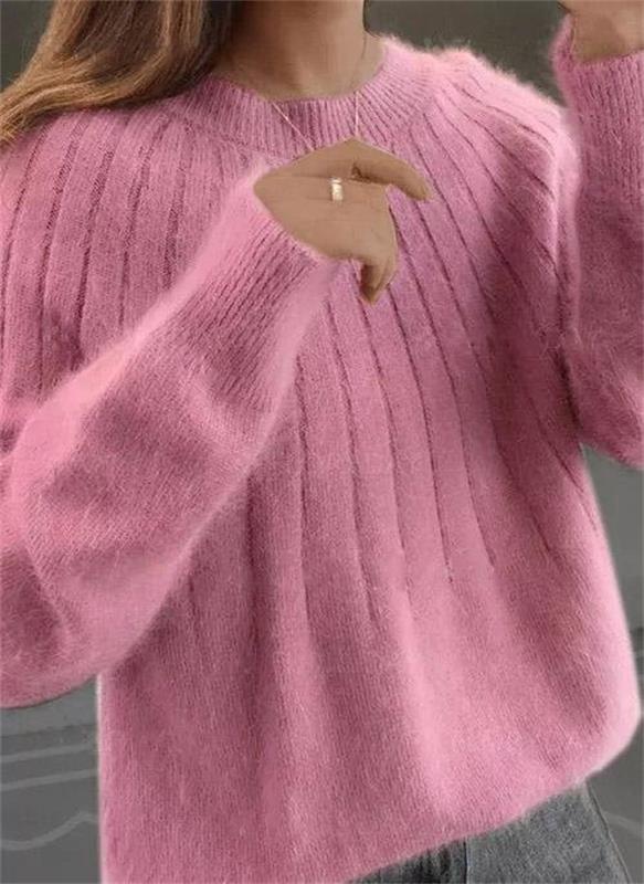 Mia™ - Soft Cashmere Knit Sweater