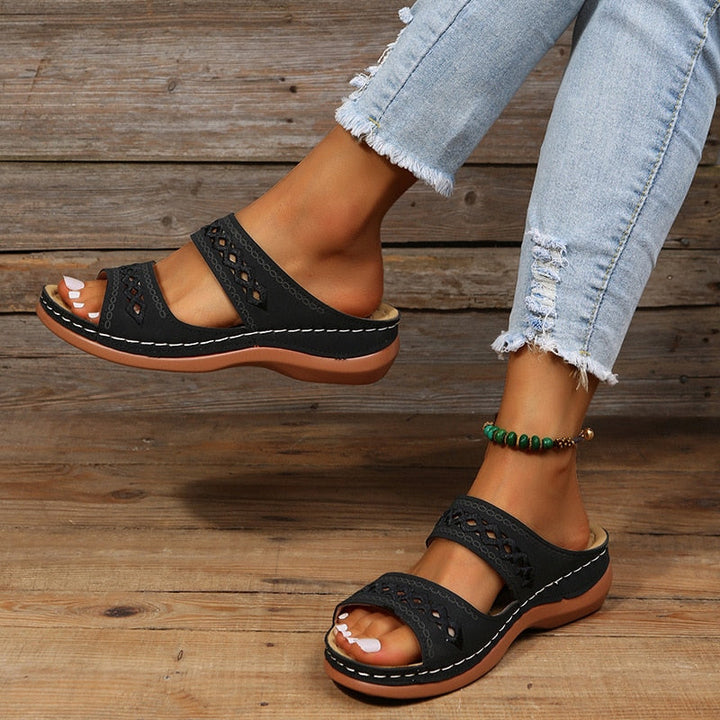 Yolande | Orthopedic Sandals