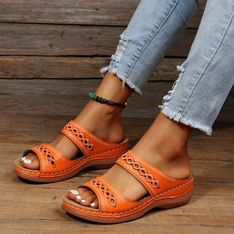 Yolande | Orthopedic Sandals