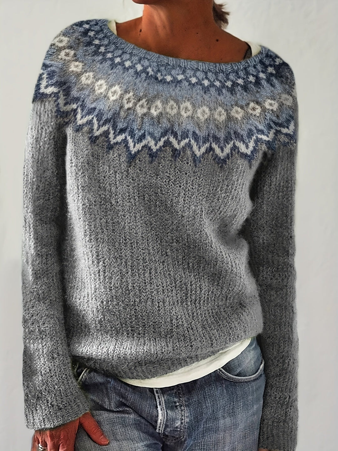 Aubrey - Elegant Winter Sweater