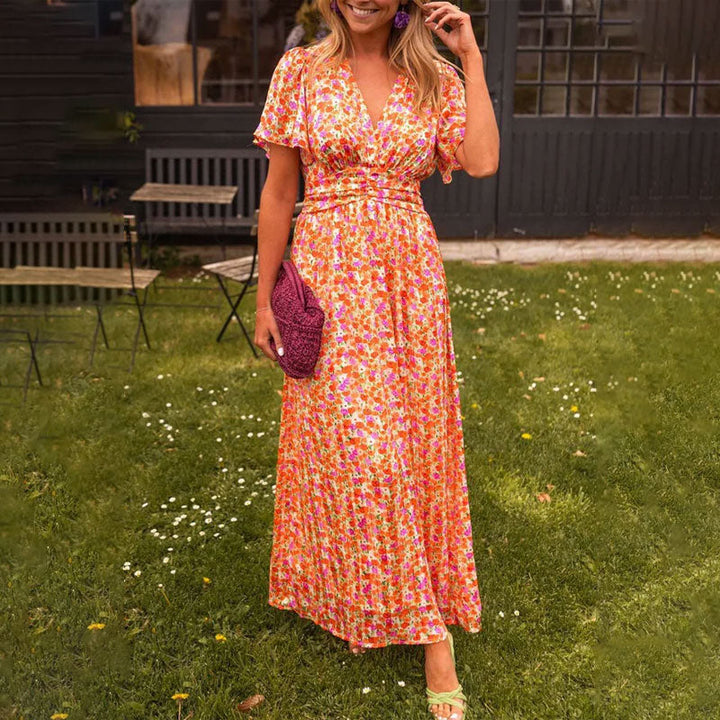 Charlotte | Classic V-neck dress
