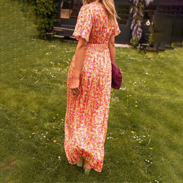 Charlotte | Classic V-neck dress