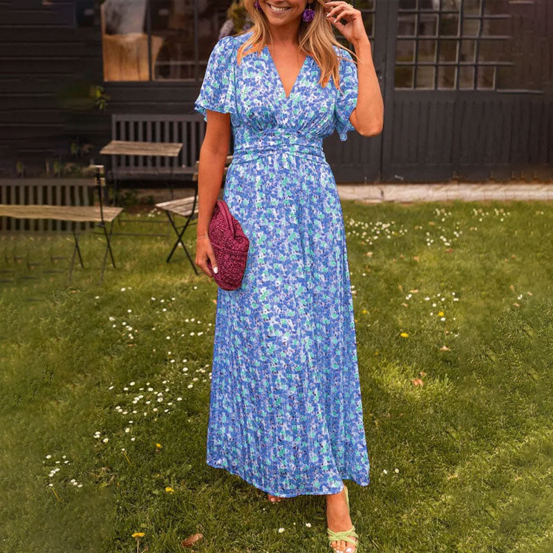 Charlotte | Classic V-neck dress