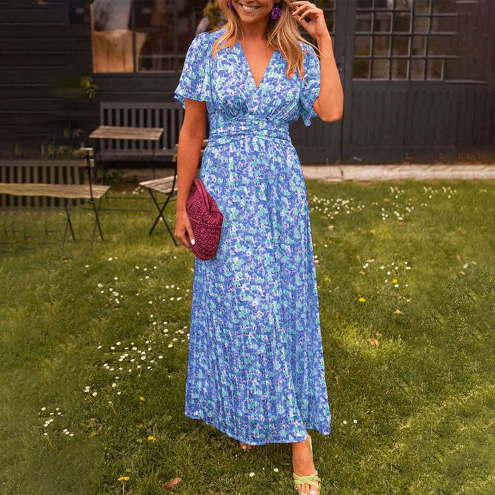 Charlotte | Classic V-neck dress